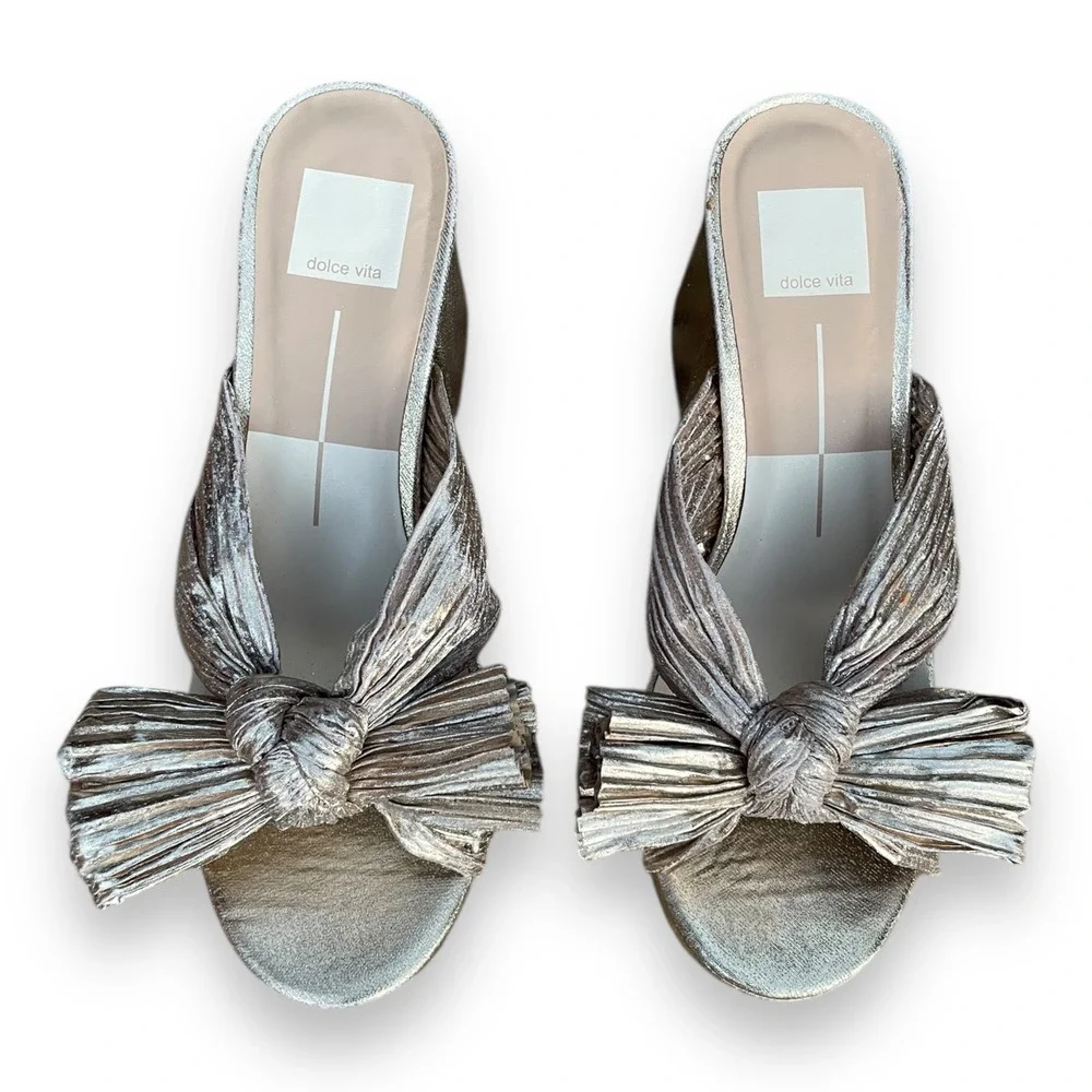 Dolce Vita Blare Gold Metallic Pleated Bow Platform Block Heel Sandals 8.5
